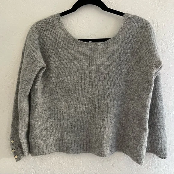 Sezane Gray Sweater - Picture 7 of 14